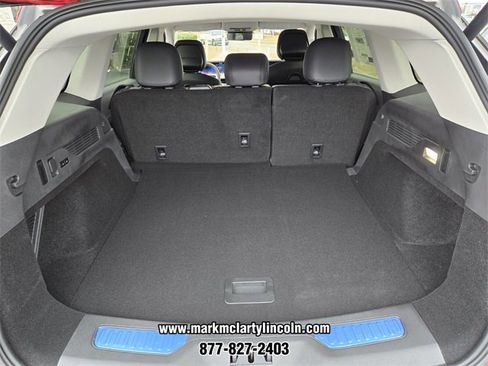 New 2026 Lincoln Nautilus Premier image 10