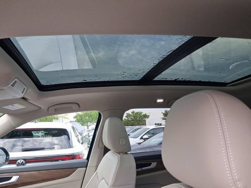 New 2026 Volkswagen Atlas SE FWD image 7