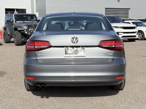 Used 2017 Volkswagen Jetta S image 28