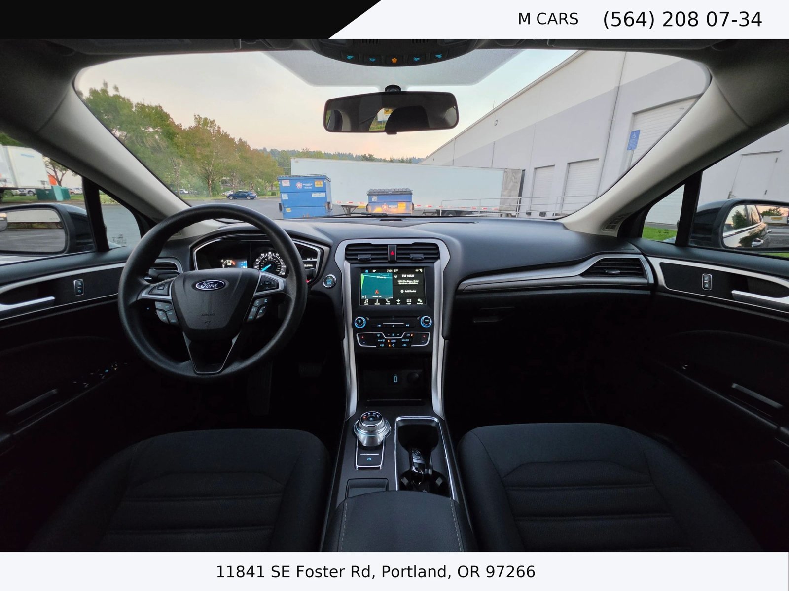 Used 2017 Ford Fusion SE w/ Fusion SE Technology Package FWD image 17