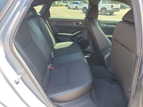 Used 2024 Honda Civic Sport image 10