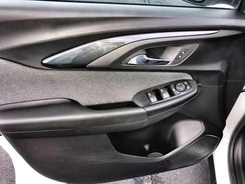 Used 2022 Chevrolet TrailBlazer LT image 13