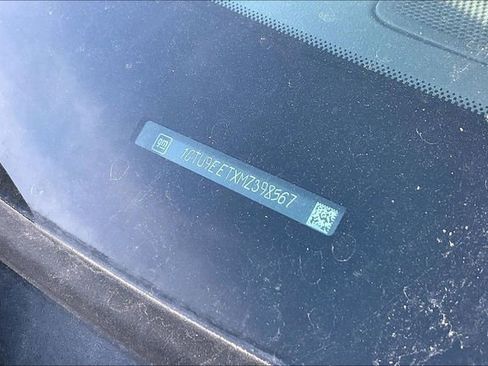 Used 2021 GMC Sierra 1500 AT4 AWD/4WD image 3