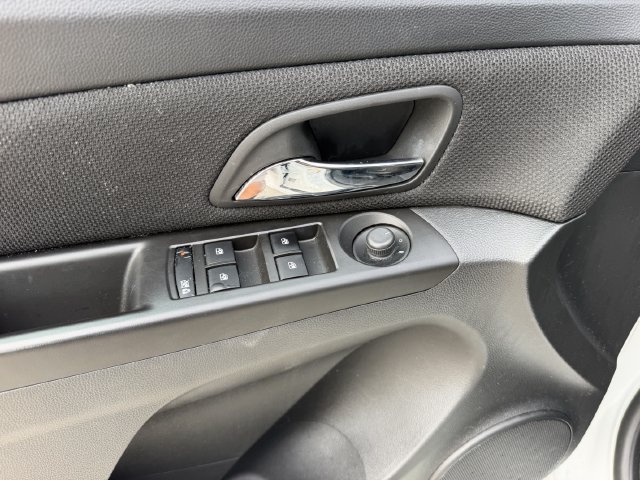 Used 2013 Chevrolet Cruze LTZ w/ RS Package FWD image 11