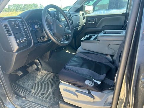 Used 2019 Chevrolet Silverado 1500 W/T w/ WT Convenience Package image 4