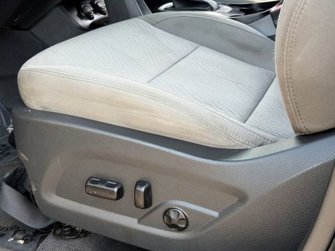 Used 2017 Hyundai Santa Fe Sport image 19