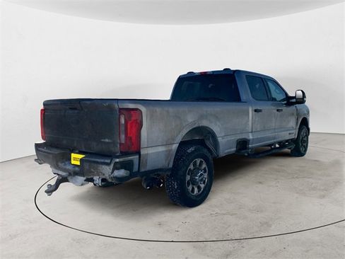 Used 2023 Ford F350 XLT image 5