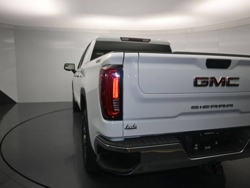 Certified 2024 GMC Sierra 1500 SLT AWD/4WD image 24