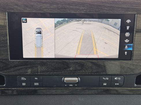 Used 2023 Mercedes-Benz Sprinter 2500 image 16