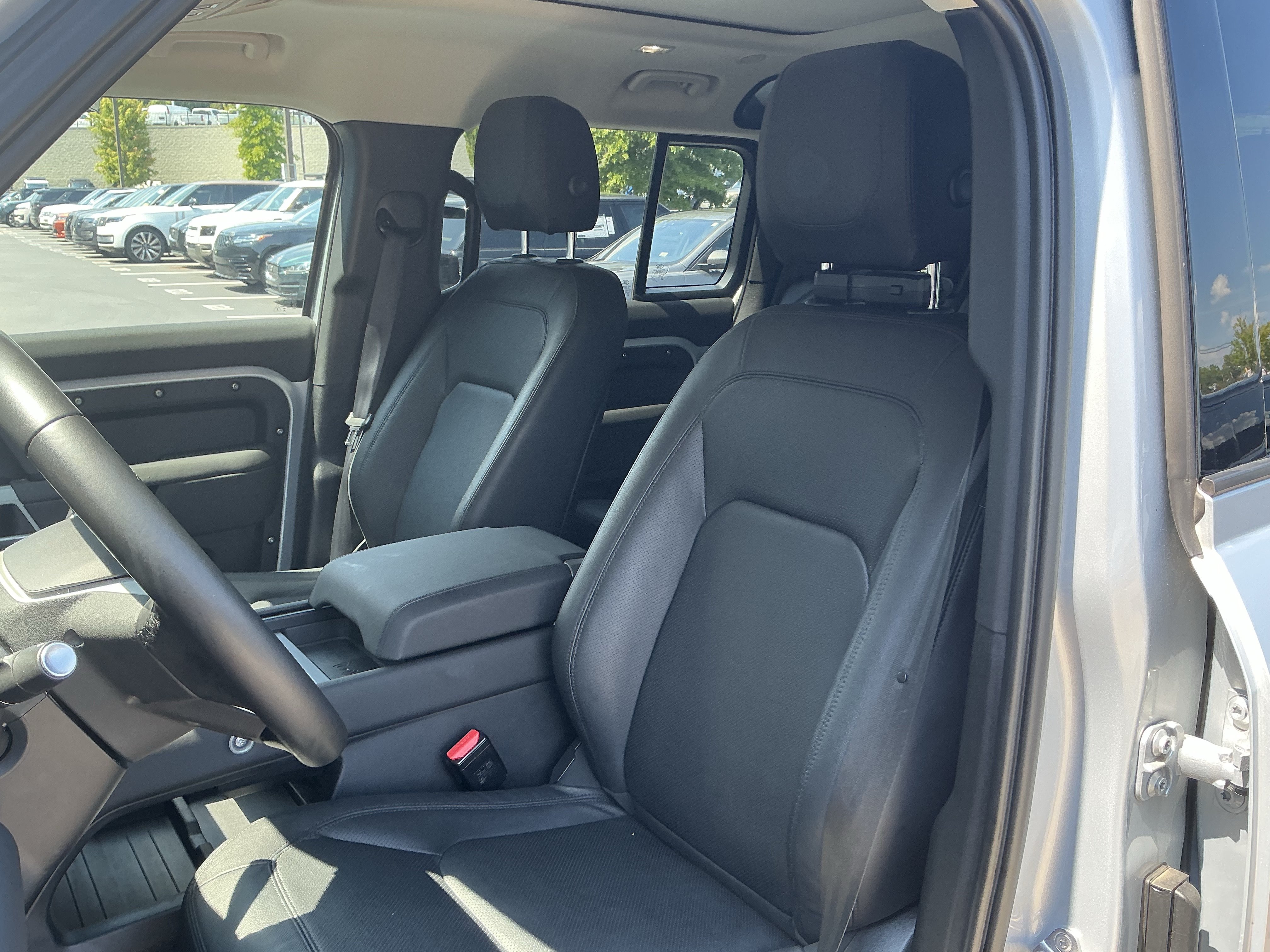 Certified 2024 Land Rover Defender 110 S AWD/4WD image 15