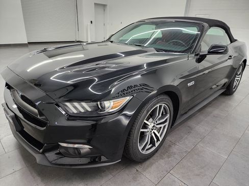 Used 2015 Ford Mustang GT Premium RWD image 7