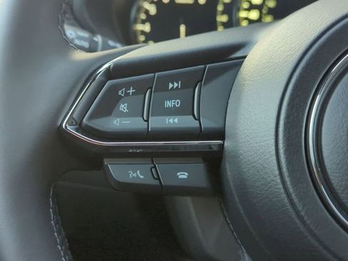 Used 2025 MAZDA CX-5 Signature image 23
