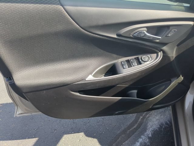 Used 2025 Chevrolet Malibu LT FWD image 12