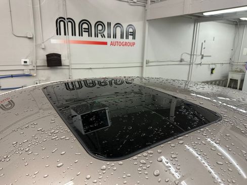 Used 2019 Lincoln MKZ Reserve w/ Reserve Plus Package image 24