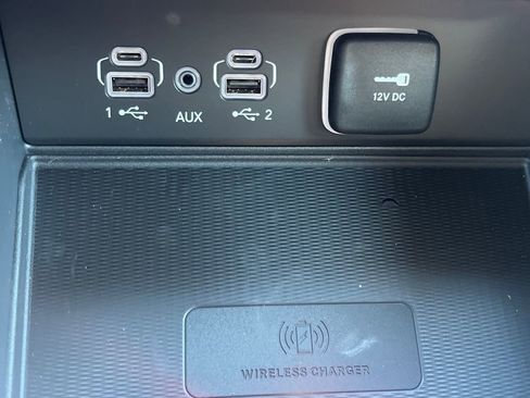 New 2025 Jeep Grand Cherokee Laredo image 21