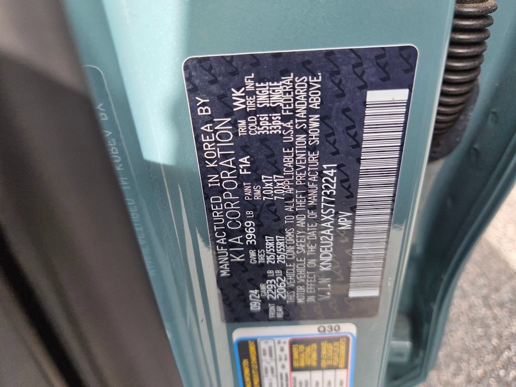 Certified 2025 Kia Seltos S FWD image 17