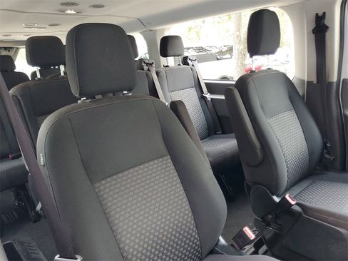 Used 2023 Ford Transit 350 XLT image 10