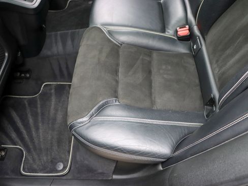 Used 2018 Volvo XC60 T6 R-Design w/ Convenience Package image 18