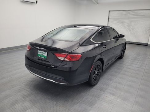 Used 2015 Chrysler 200 Limited FWD image 9