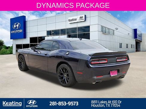 Used 2017 Dodge Challenger R/T Scat Pack w/ Dynamics Package RWD image 7