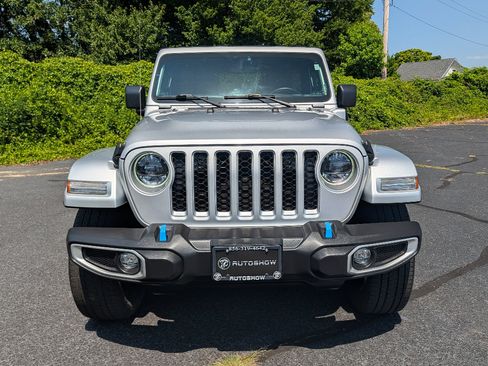 Used 2023 Jeep Wrangler Unlimited Sahara w/ Cold Weather Group AWD/4WD image 2