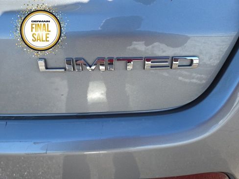 Used 2022 Jeep Compass Limited w/ Elite Group image 15