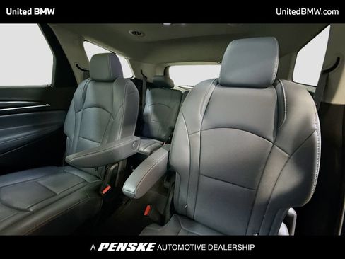 Used 2019 Buick Enclave Essence FWD image 13