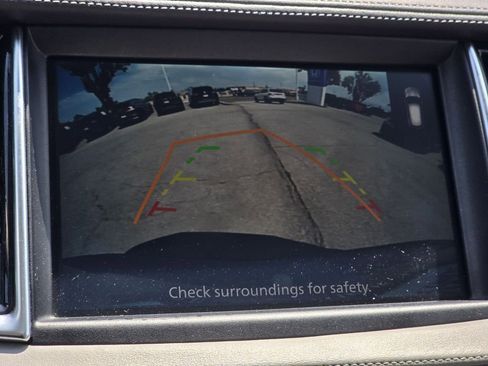 Used 2023 INFINITI QX50 Luxe image 4