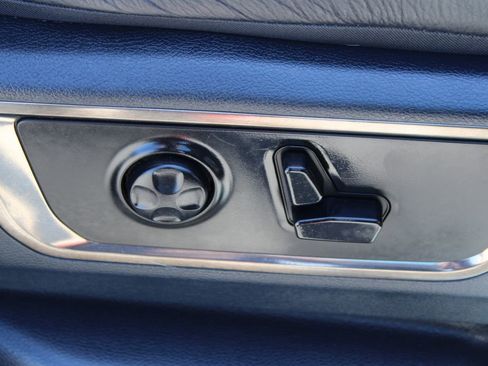 Used 2021 RAM 1500 Limited AWD/4WD image 11