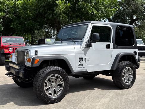 Used 2006 Jeep Wrangler X AWD/4WD image 4