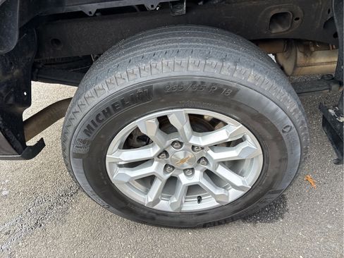 Certified 2023 Chevrolet Silverado 1500 LT image 32