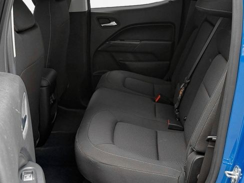 Used 2022 Chevrolet Colorado LT w/ LT Convenience Package AWD/4WD image 14