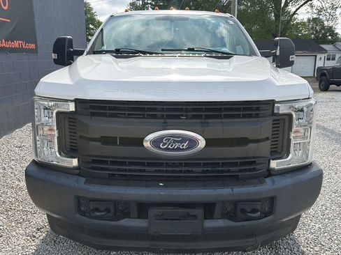 Used 2018 Ford F250 XL w/ Power Equipment Group AWD/4WD image 9
