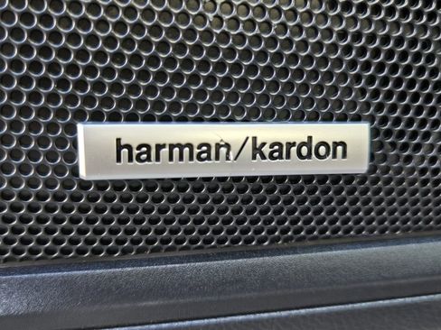 Used 2025 Subaru Outback Limited image 18