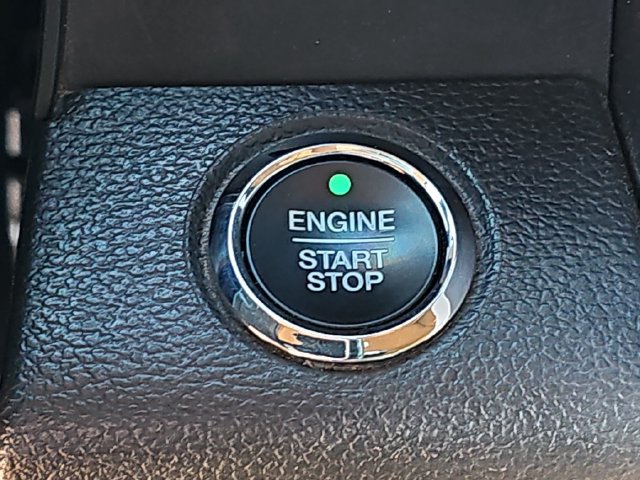 Used 2022 Ford F350 Lariat w/ Lariat Ultimate Package AWD/4WD image 28