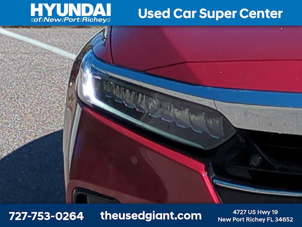 Used 2021 Honda Accord Touring image 9