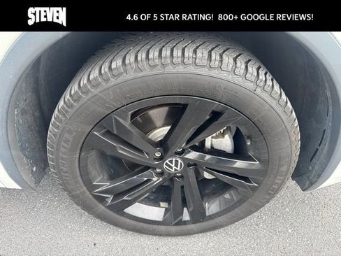 Used 2023 Volkswagen Tiguan SE R-Line FWD image 11