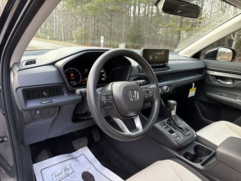 Used 2024 Honda CR-V EX image 11