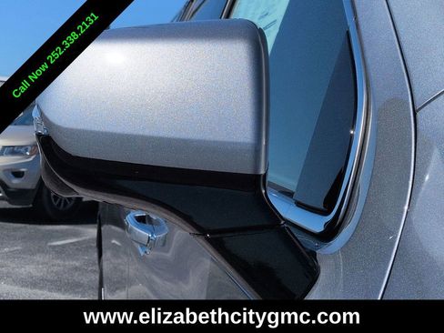 New 2026 GMC Yukon XL Elevation w/ LPO, Elevation Black Package AWD/4WD image 11