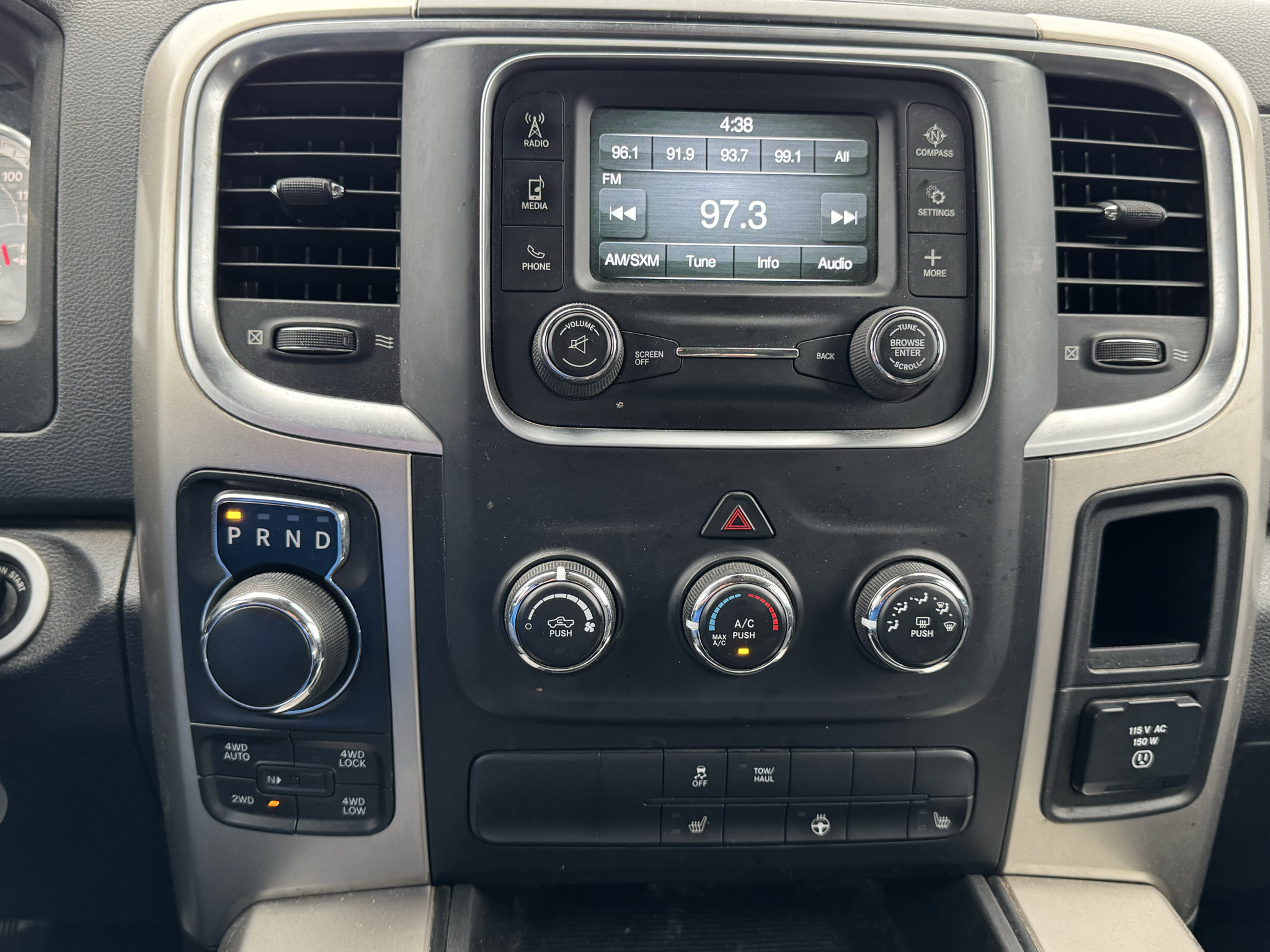 Used 2015 RAM 1500 Big Horn AWD/4WD image 20