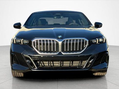New 2026 BMW 530i xDrive w/ M Sport Package image 8