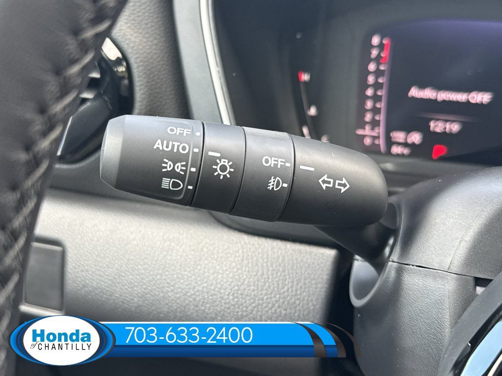 New 2026 Honda Pilot Touring image 10