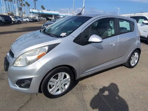 Certified 2015 Chevrolet Spark LT image 4