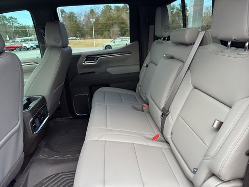 New 2026 Chevrolet Silverado 1500 LTZ w/ LTZ Premium Package image 24