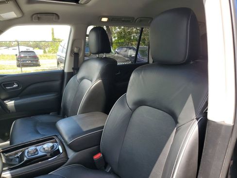 Used 2021 INFINITI QX80 Premium Select w/ All-Season Package AWD/4WD image 22