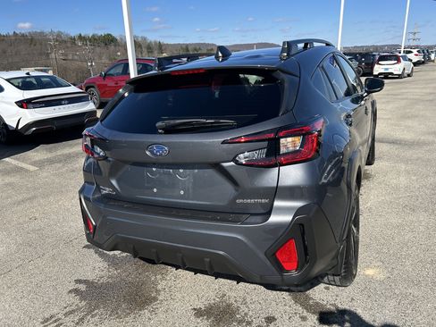 Used 2025 Subaru Crosstrek 2.0i Premium image 10