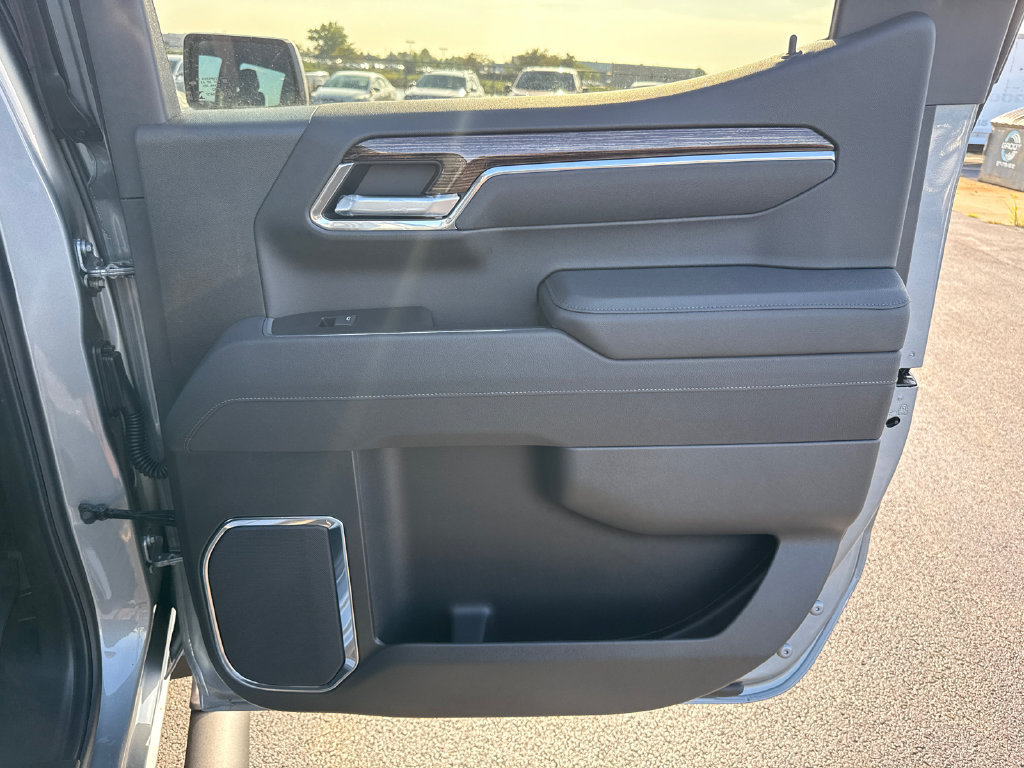New 2026 GMC Sierra 1500 Elevation w/ Elevation Select Package AWD/4WD image 34