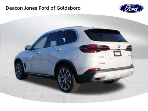 Used 2024 BMW X5 xDrive40i image 5