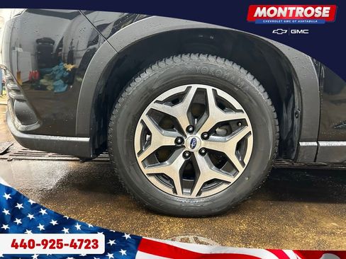 Used 2023 Subaru Forester Premium image 33