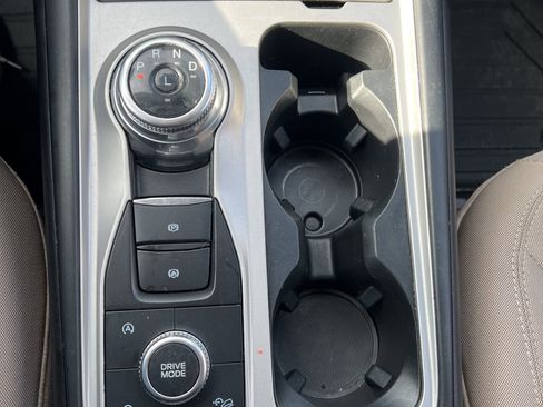 Used 2022 Ford Explorer 4WD image 14